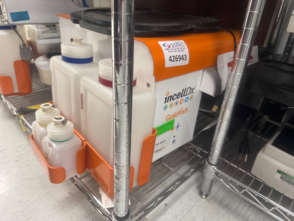 Image of incellDx Goldfish FLow Cytometer